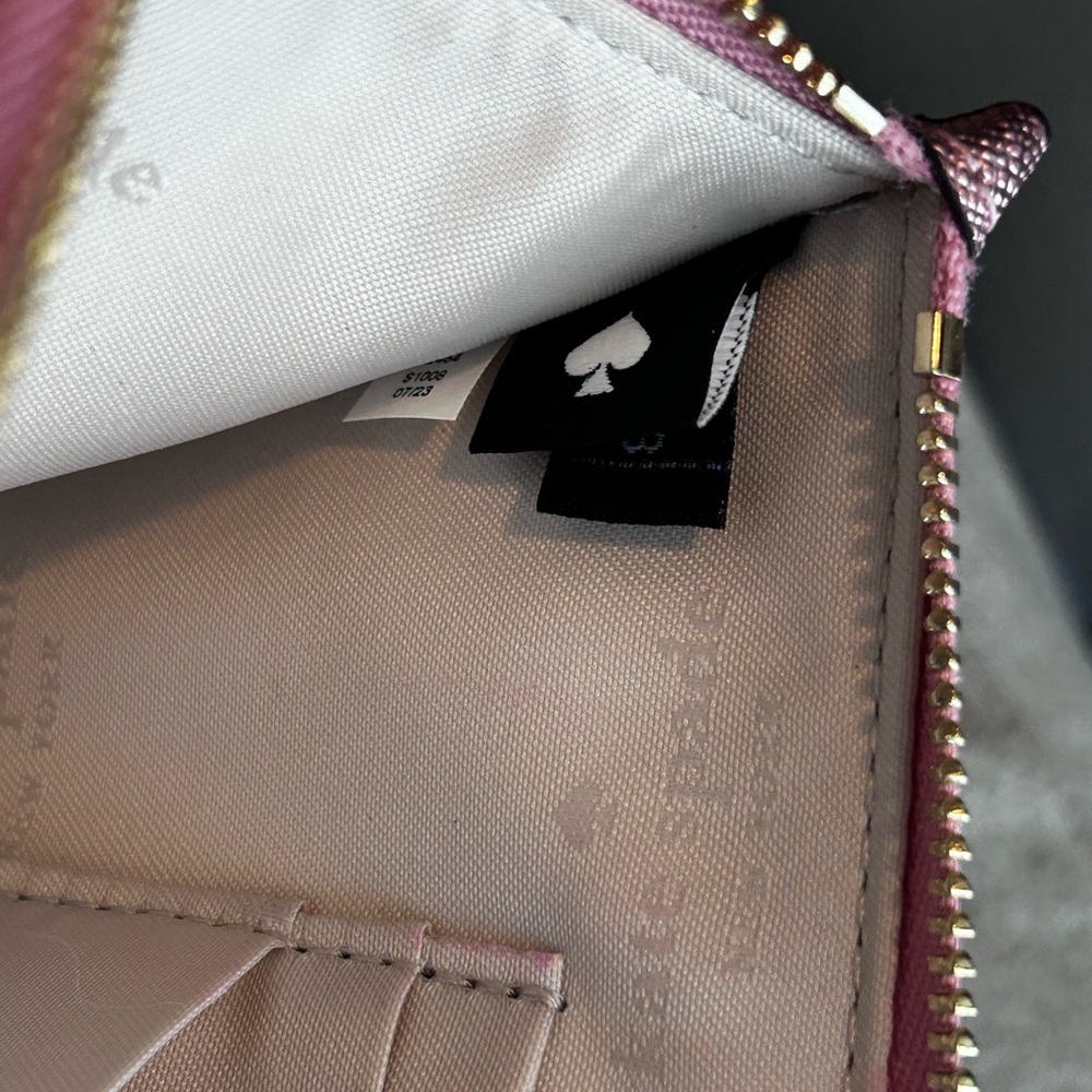 Kate Spade New York Pink Lucy Glitter L-Zip Wristlet Preppy Luxury - Picture 7 of 10